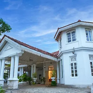 Guest house Beverly